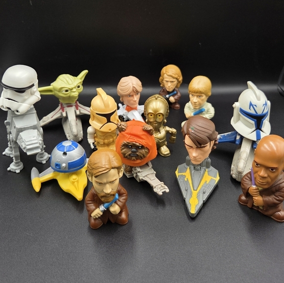Star Wars McDonald's Toy Action Figurines Lot of 13 Bobble Heads 2006-2008 - Picture 1 of 3